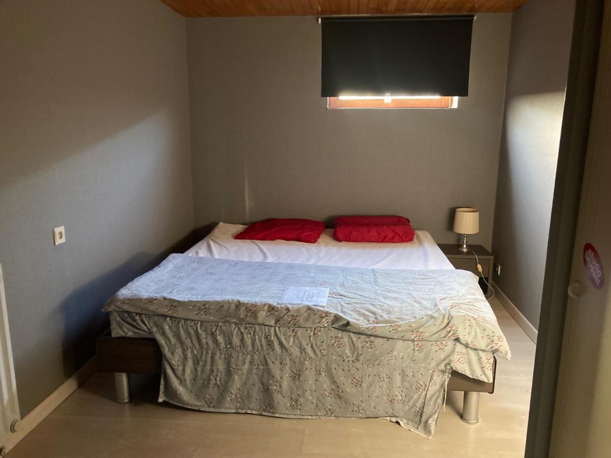 Les Cinq Francais Villa Nismes Dış mekan fotoğraf